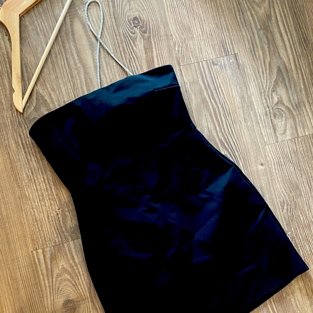 Elegant one shoulder rinestone chain Black Strapless Dress